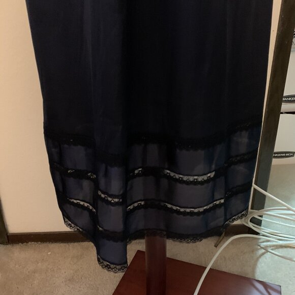 Vintage SEARS Black w Tiered Lace Size 34 (M) Women's Slip Sleepwear Dress - Picture 8 of 11